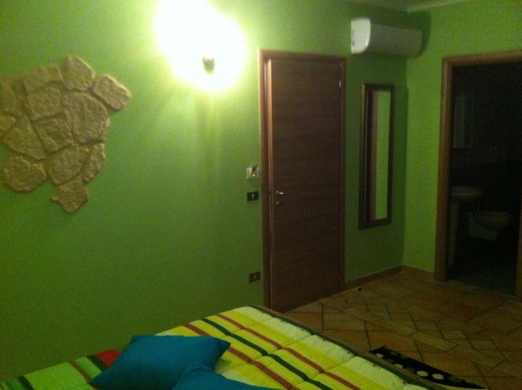 Casale Delle Rose B&B Fattoria Montepagano 部屋 写真