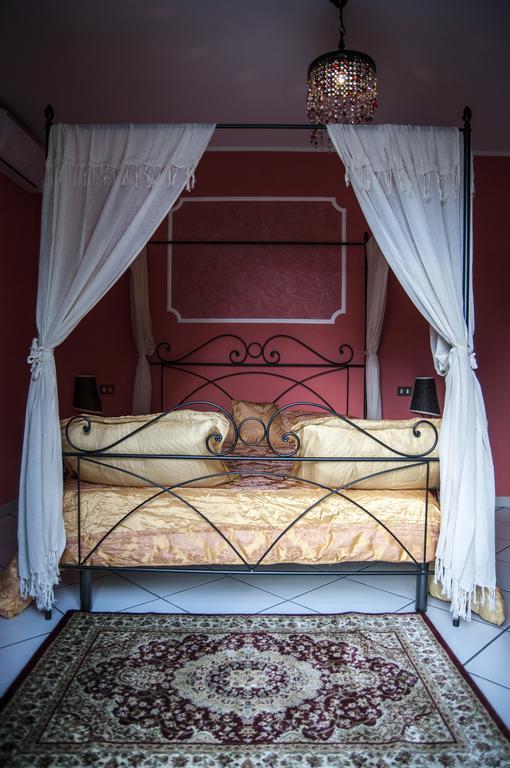 Casale Delle Rose B&B Fattoria Montepagano エクステリア 写真